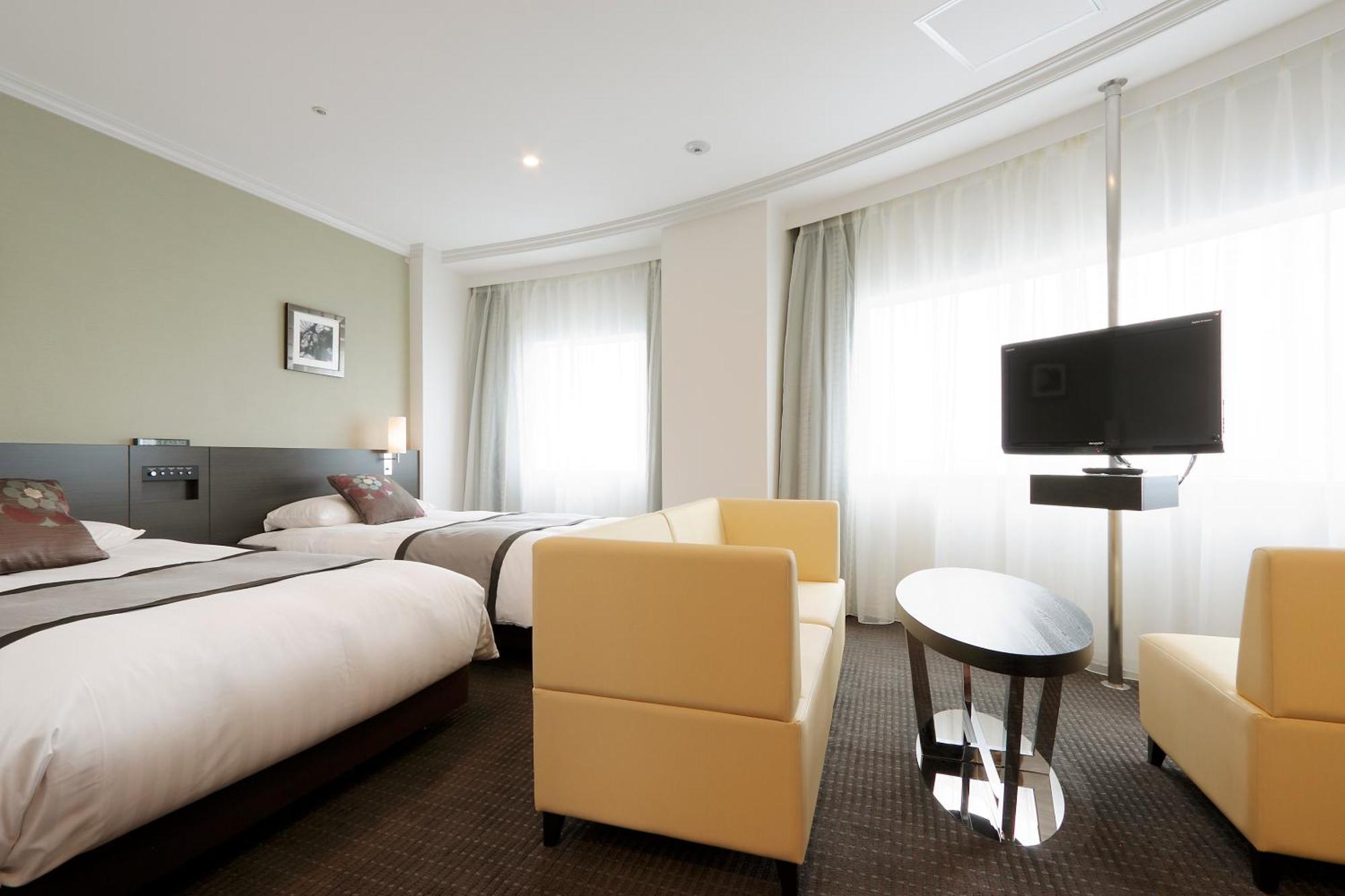 Palace Hotel Omiya Saitama Exterior photo